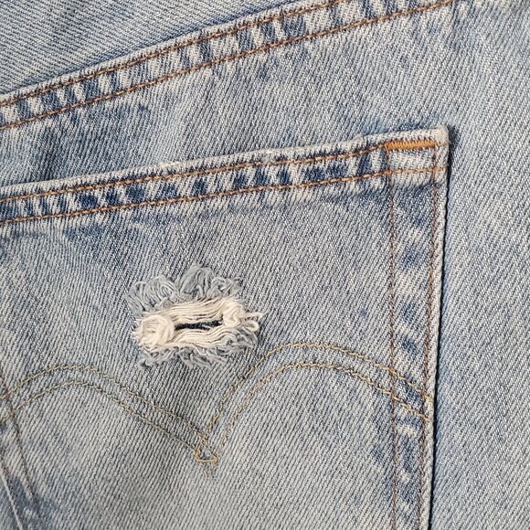 Levi's Premium 501 Button Fly Distressed Shorts Women's Size 30 - Picture 4 of 10